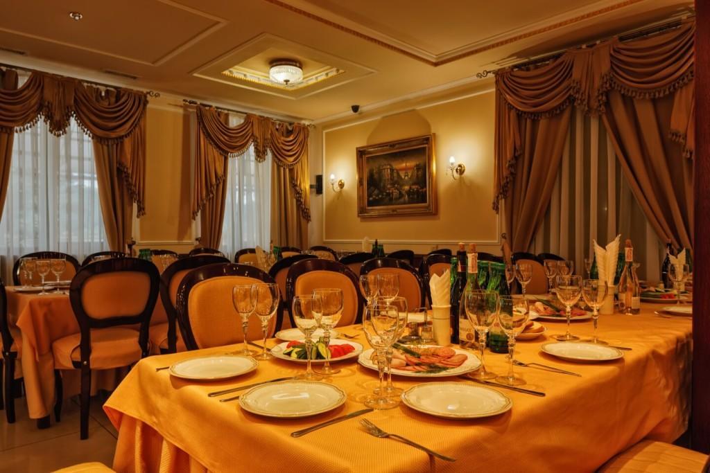 Hôtel Karpaty à Yaremtche Extérieur photo