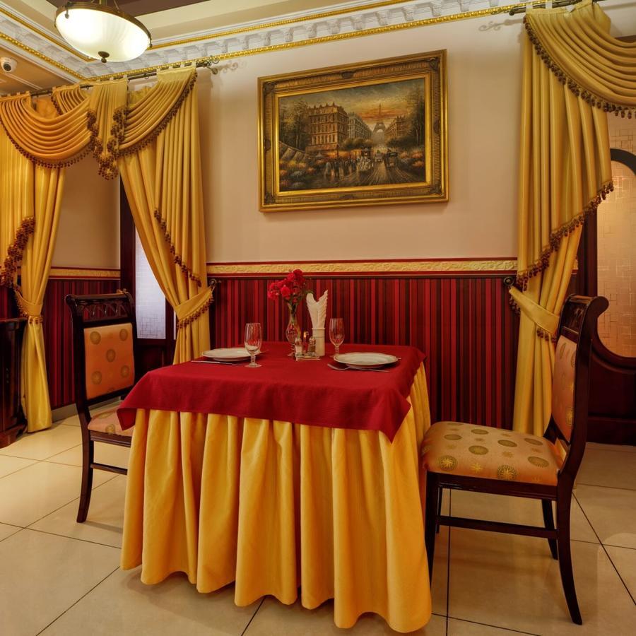 Hôtel Karpaty à Yaremtche Extérieur photo